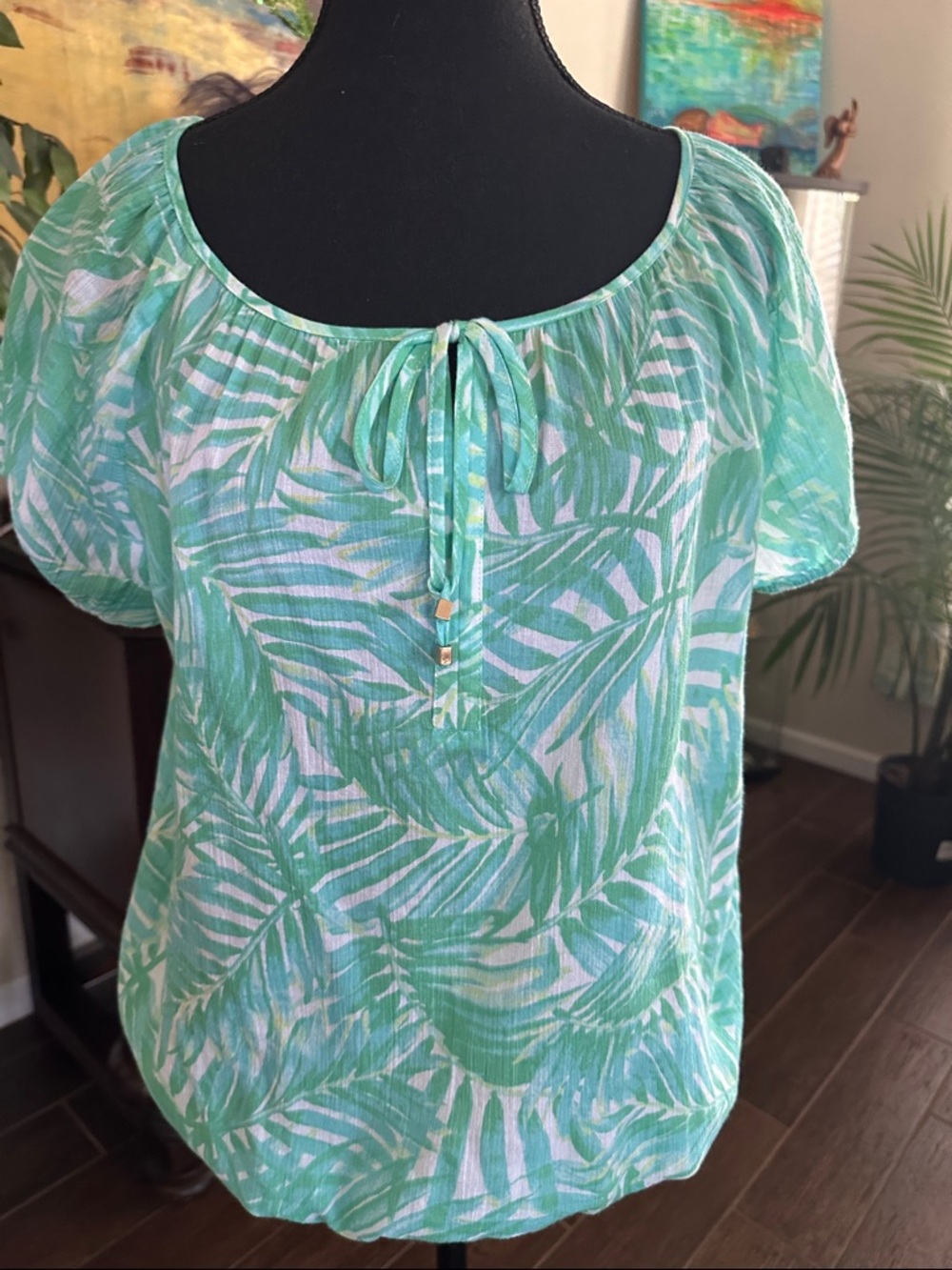 hearts of palm - Mint Green Palm-Print Peasant Blouse